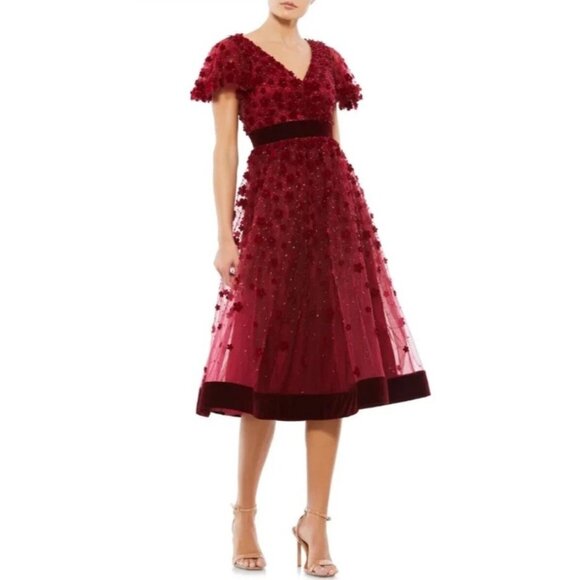 Mac Duggal, Floral Applique Cocktail Midi Dress in Burgundy Size 8 Prom Formal - Picture 1 of 12